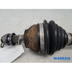 Peugeot - 5008 - Aandrijfas links-voor