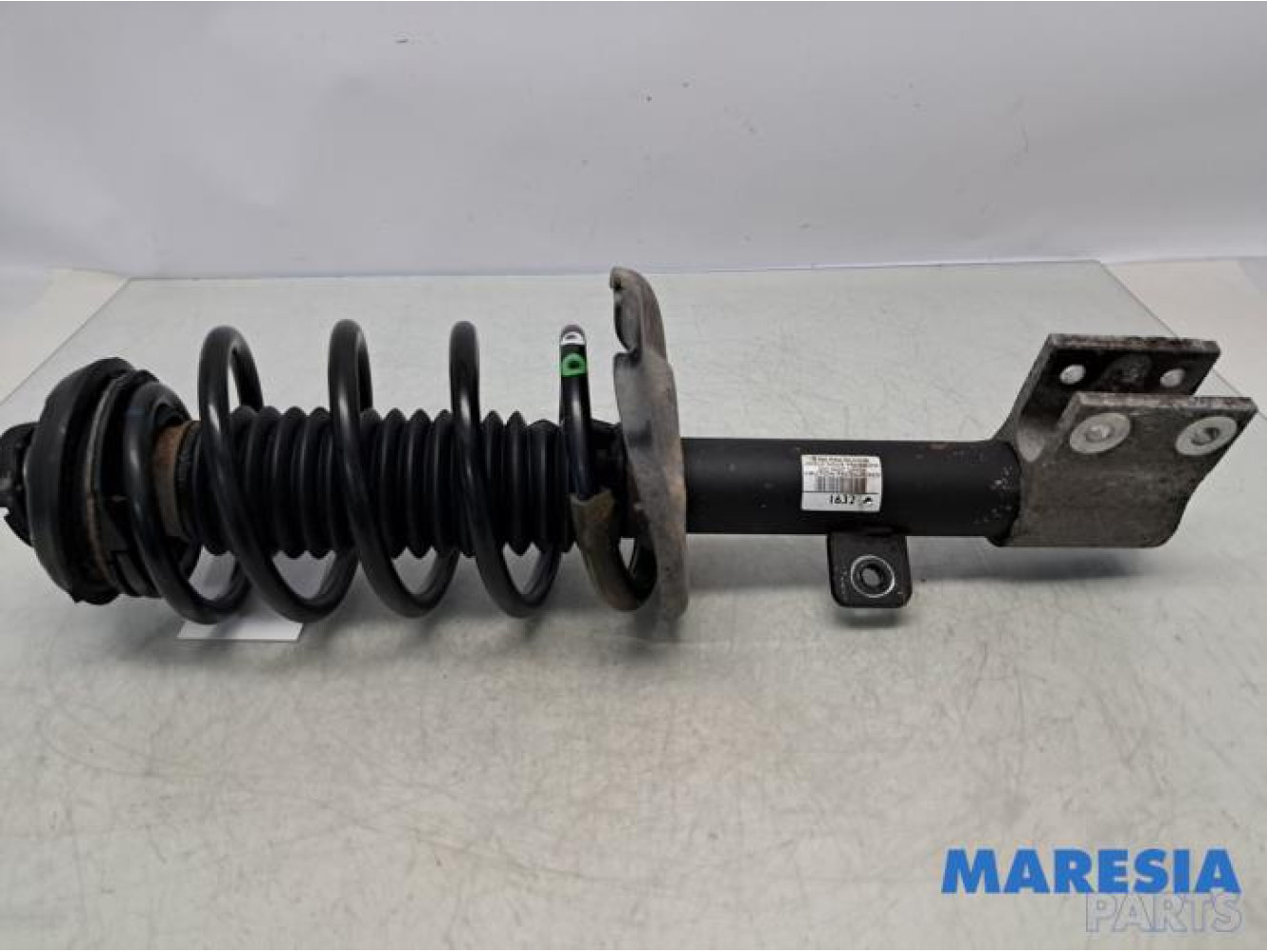 Peugeot - 5008 - Barre amortisseur avant droit