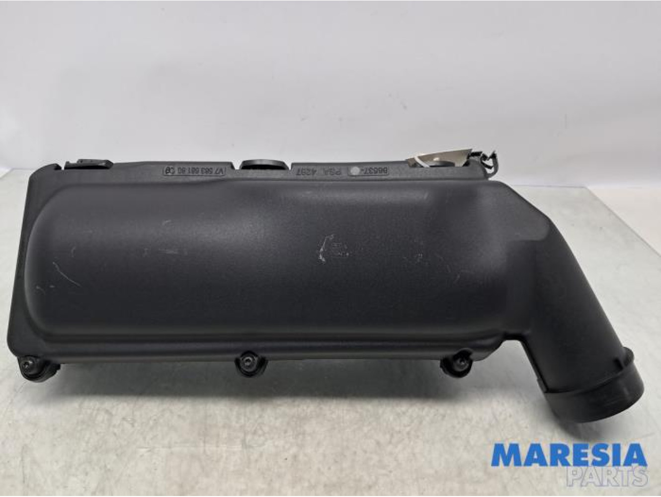 Peugeot - 5008 - Air box