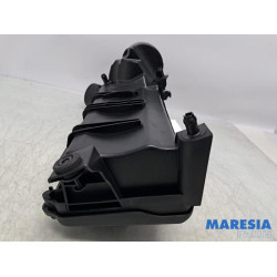 Peugeot - 5008 - Air box
