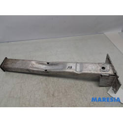 Peugeot - 5008 - Front part support