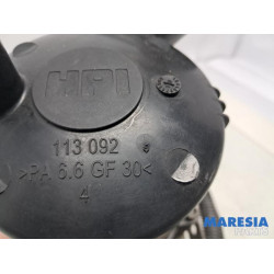 Peugeot - 5008 - Power steering pump