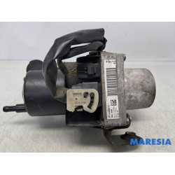 Peugeot - 5008 - Power steering pump