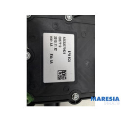 Peugeot - 5008 - Handrem Mechaniek