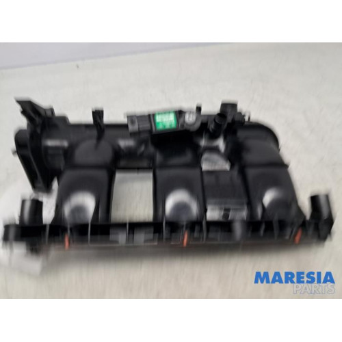 Renault - Clio - Intake manifold