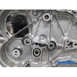 Renault - Clio - Couvercle de distribution