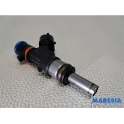 Renault - Clio - Injector (petrol injection)