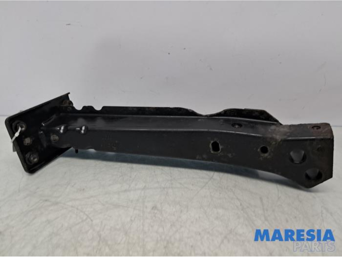 Fiat - 500 - Front part support