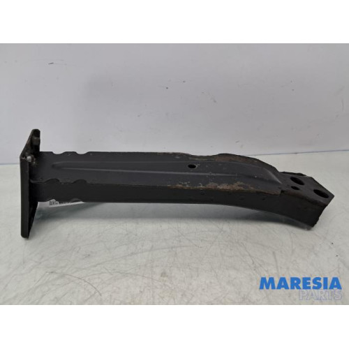 Fiat - 500 - Front part support