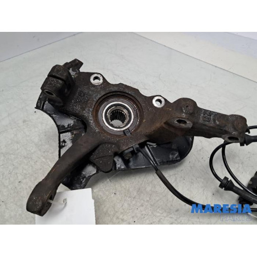 Fiat - 500 - Knuckle, front right