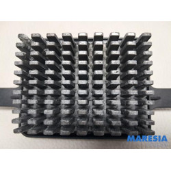 Peugeot - 5008 - Kachel Weerstand