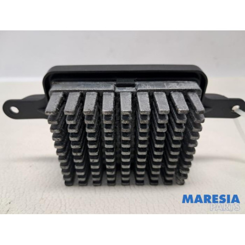 Peugeot - 5008 - Kachel Weerstand