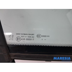 Peugeot - 5008 - Driehoeks Ruit rechts-voor