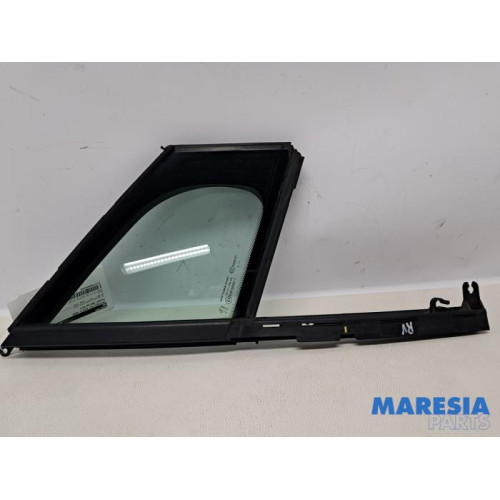 Peugeot - 5008 - Dreieckfenster rechts vorne