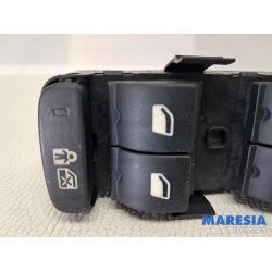 Peugeot - 5008 - Multi-functional window switch