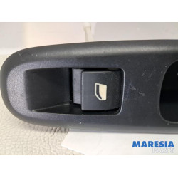 Peugeot - 5008 - Elektrisch Raam Schakelaar