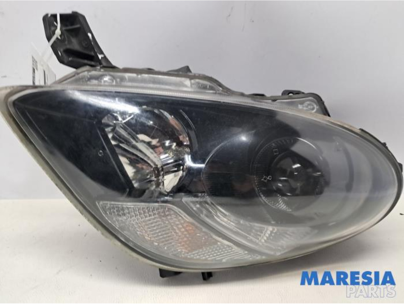 Citroen - C-Zero - Headlight, left