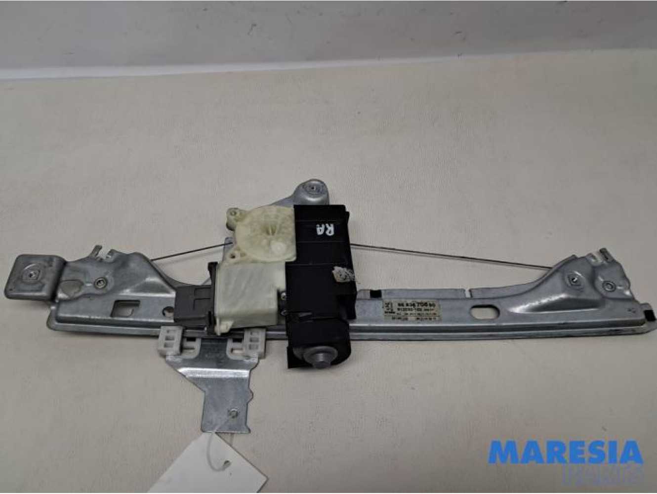 Peugeot - 5008 - Mécanique vitre 4portes arrière droite