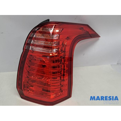 Peugeot - 5008 - Taillight, right