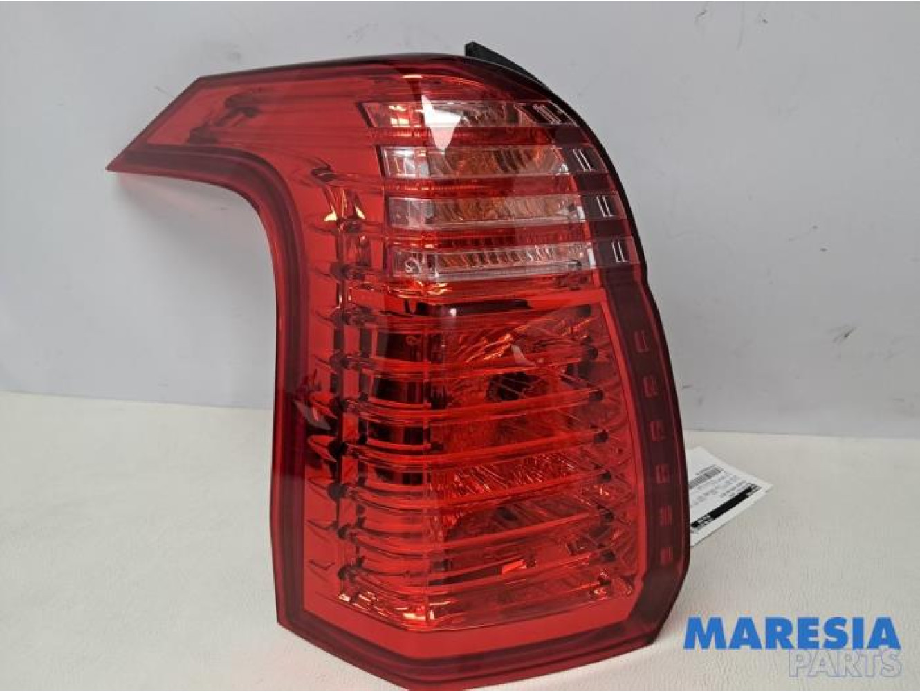 Peugeot - 5008 - Taillight, left