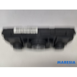 Peugeot - 5008 - Kachel Bedieningspaneel