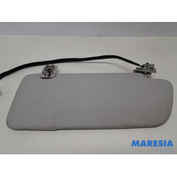 Peugeot - 5008 - Zonneklep