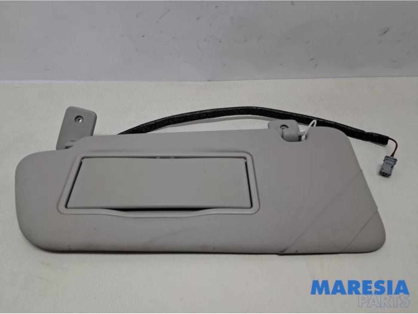 Peugeot - 5008 - Zonneklep