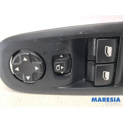 Peugeot - 308 - Multi-functional window switch