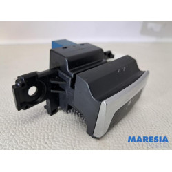 Peugeot - 308 - Handbremse Schalter