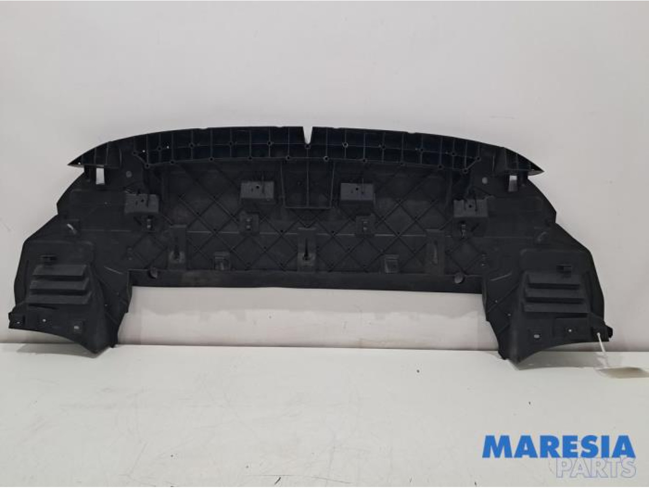 Peugeot - 3008 - Bumper bottom