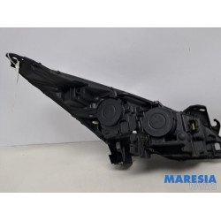 Peugeot - 3008 - Koplamp links