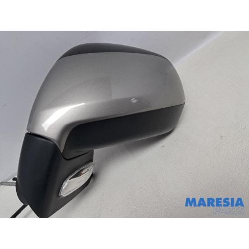Peugeot - 3008 - Außenspiegel links