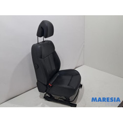 Peugeot - 3008 - Sitz links