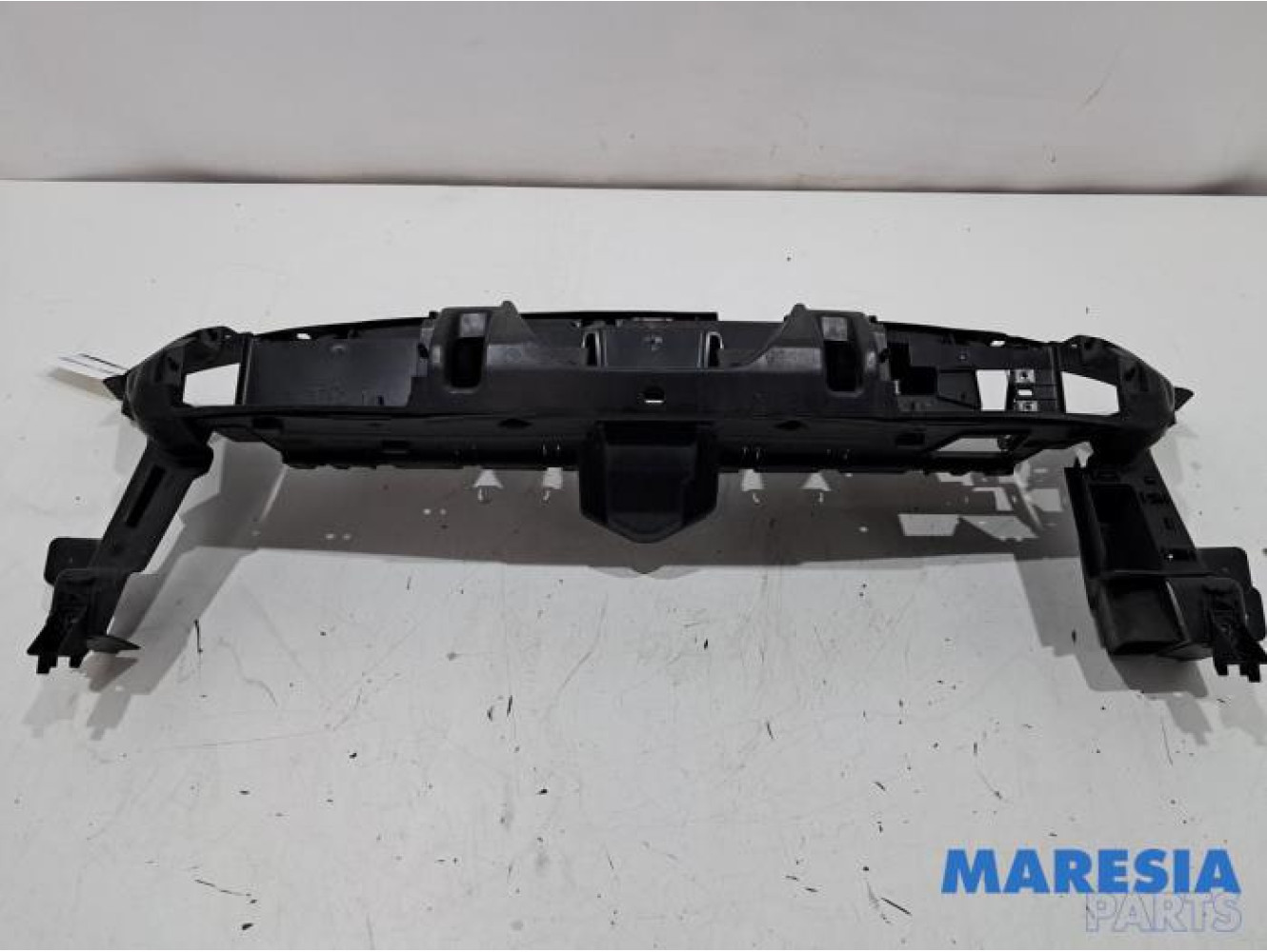 Peugeot - 3008 - Front part support