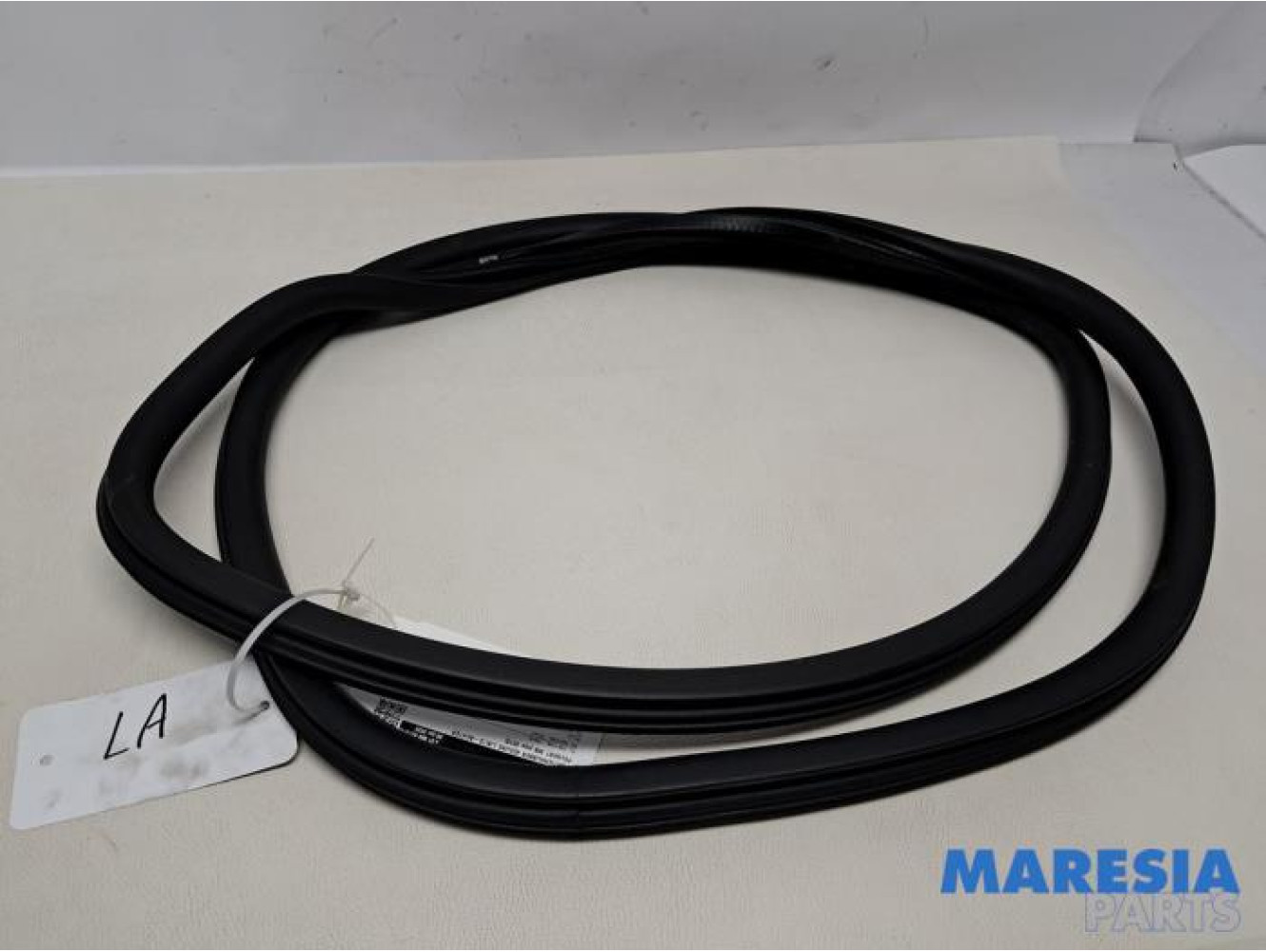 Peugeot - 308 - Türgummi 4-türig links hinten