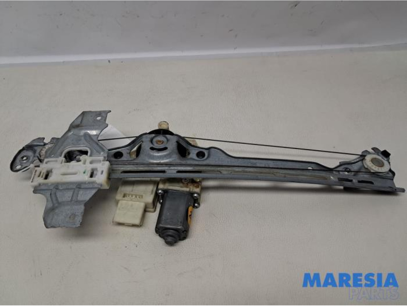 Peugeot - 308 - Rear door window mechanism 4-door, left