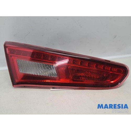 Alfa Romeo - Giulietta - Achterlicht links