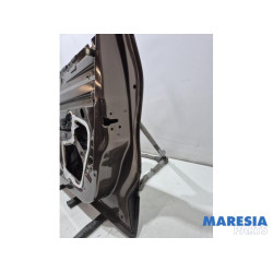 Renault - Captur - Front door 4-door, right