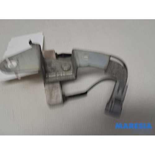 Citroen - C-Zero - Cooling fan resistor