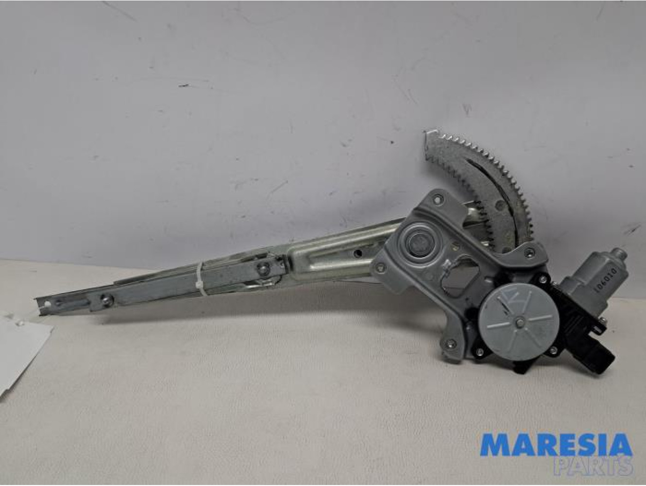 Citroen - C-Zero - Ruitmechaniek 4Deurs links-voor