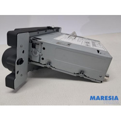 Alfa Romeo - Giulietta - Radio/Lecteur CD