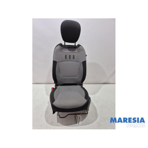 Renault - Captur - Stoel links