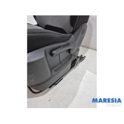 Renault - Captur - Stoel links