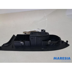 Alfa Romeo - Giulietta - Elektrisch Raam Schakelaar