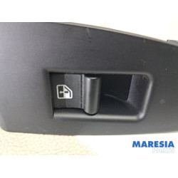 Alfa Romeo - Giulietta - Elektrisch Raam Schakelaar