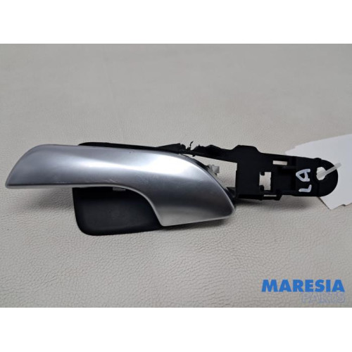 Alfa Romeo - Giulietta - Poignée portière 4portes arrière gauche