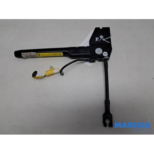 Alfa Romeo - Giulietta - Gordelspanner rechts