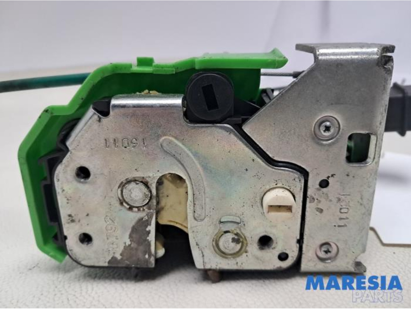 Alfa Romeo - Giulietta - Serrure portière mécanique 4portes arrière droite