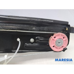 Alfa Romeo - Giulietta - Mécanique vitre 4portes avant droite