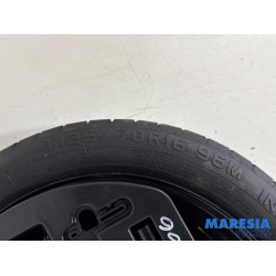 Renault - Captur - Krikset + reservewiel